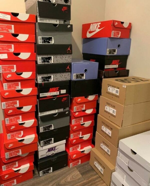 Nike Shoes Pallets