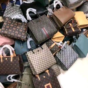 Women's Designer Bags & Purses Pallet – 150 Pieces