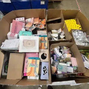 Assorted Name-Brand Cosmetics Lot – Hair, Nails & Bath