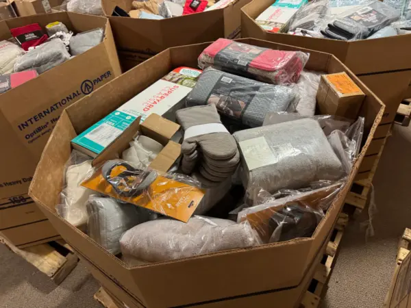 Bed Bath & Beyond Store Overstock – Brand New Home Goods Pallet