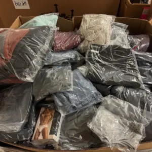 Wholesale Premium Like-New Apparel Pallet – 350 Pieces
