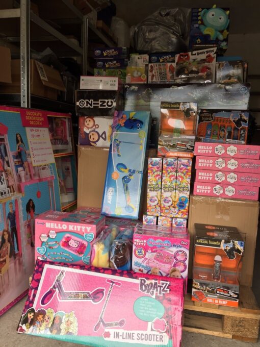 liquidation toy pallets