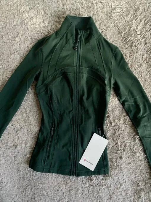 buy Lululemon Athletica clothing pallets