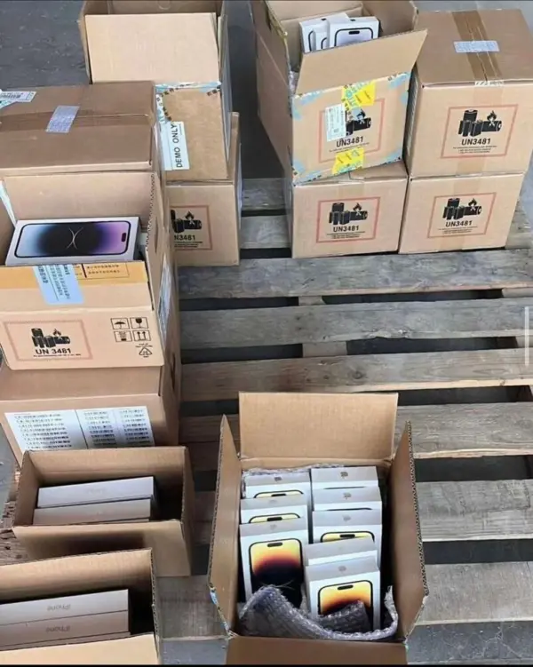 buy iPhone 12 wholesale