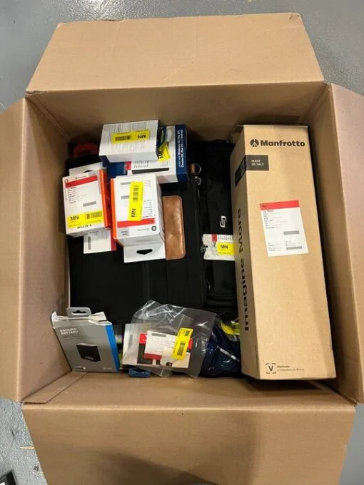 BOX OF RETURNS (Electronics) – ITEMS 28 – MSRP €1,504.53