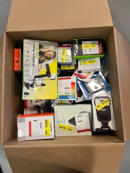 BOX OF RETURNS (Electronics) – ITEMS 31 – MSRP €1,240.51