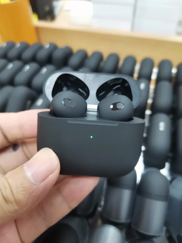 AirPods wholesale pallets USA distributor