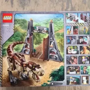 LEGO Jurassic Park 75936 T. rex Rampage – 10 Sealed Sets