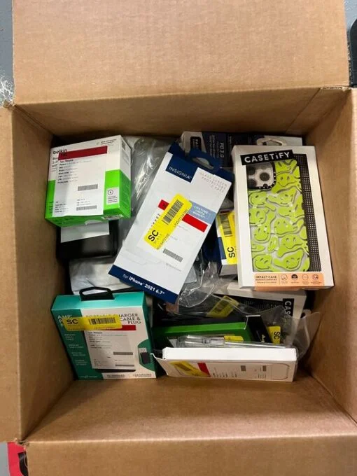 BOX OF RETURNS (Electronics) – ITEMS 29 – MSRP €1,345.67