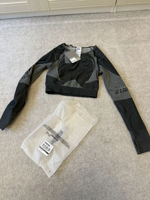 buy Gymshark wholesale clothing pallets