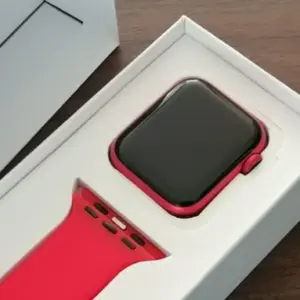Apple Watch Series 4 Wholesale Pallet – 300 Sealed Units