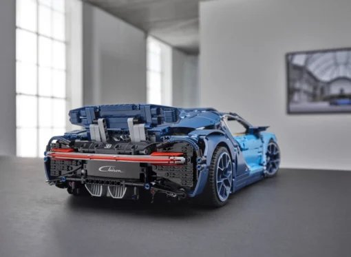 Lego 42083 Bugatti Chiron BRAND NEW